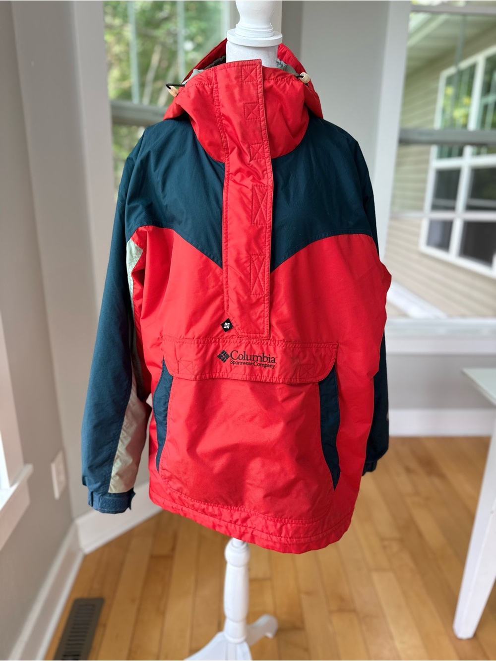 Columbia Sport Red and Navy Winter Ski Jacket Size Large Vintage 90s